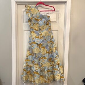 Floral One Shoulder Dress gingham & heels size 10 fits 8 wedding guest formal